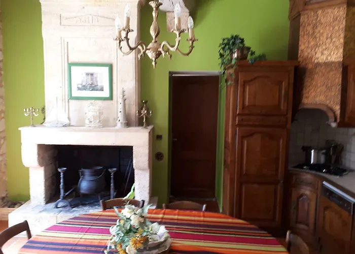 Vakantiehuis Chateau Vieux Mougnac