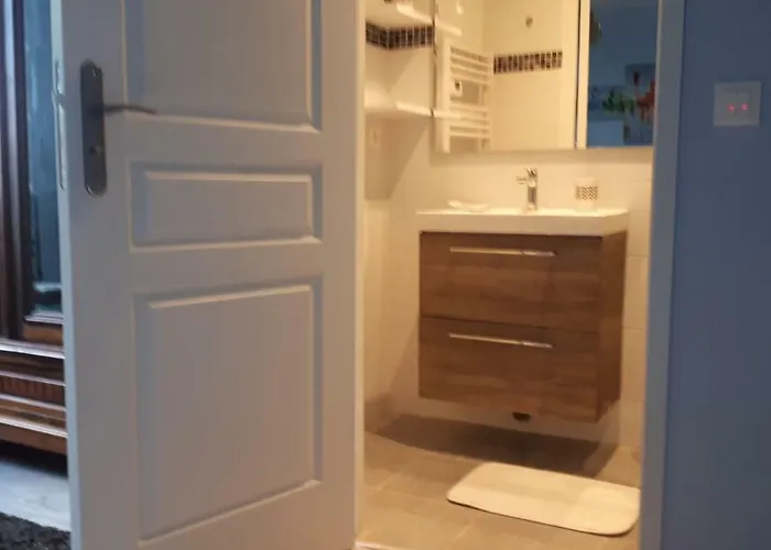 Chateau Vieux Mougnac Petit-Palais-et-Cornemps